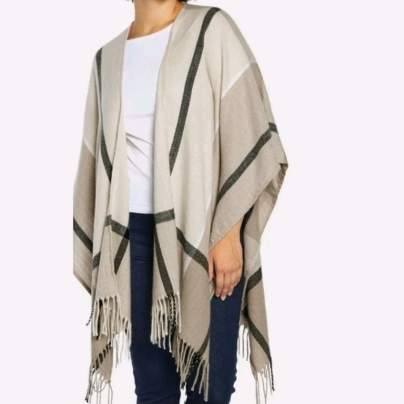 Three Dots Sweaters - Three Dots | Tan Plaid Cashmere/Wool Blend Shawl Throw NWT